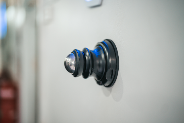 THE ULTIMATE MOUNTABLE MASSAGE BALL THE ULTIMATE MOUNTABLE MASSAGE BALL